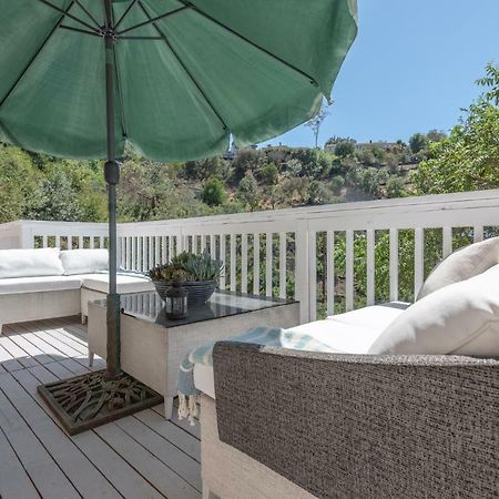 Modern Guest House Nestled In The Hollywood Hills With Huge Deck And Wow Views!ロサンゼルス エクステリア 写真