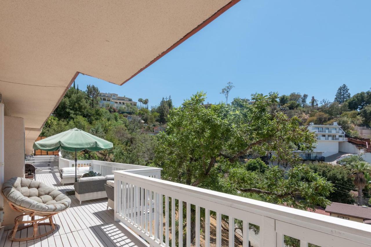 Modern Guest House Nestled In The Hollywood Hills With Huge Deck And Wow Views!ロサンゼルス エクステリア 写真